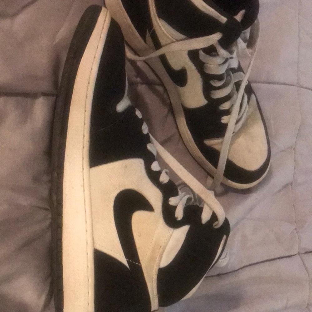 Air Jordan 1 retro high gs pure platinum pink